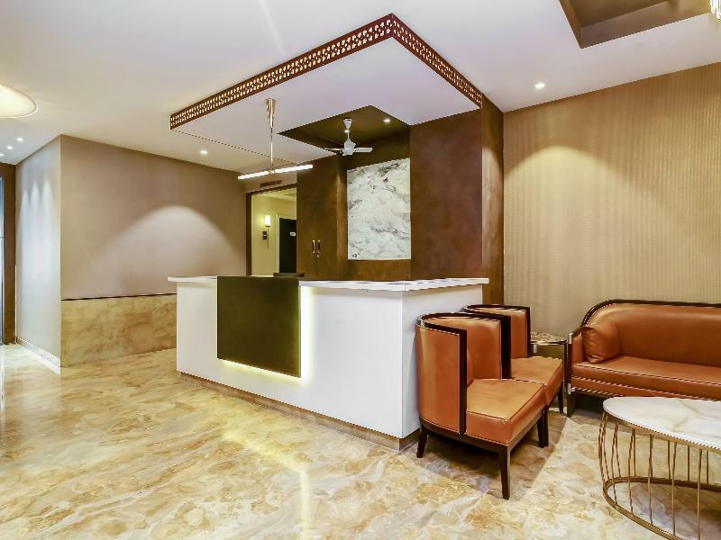 Capital O 28086 Sindhura Grand Otel Haydarabad Dış mekan fotoğraf