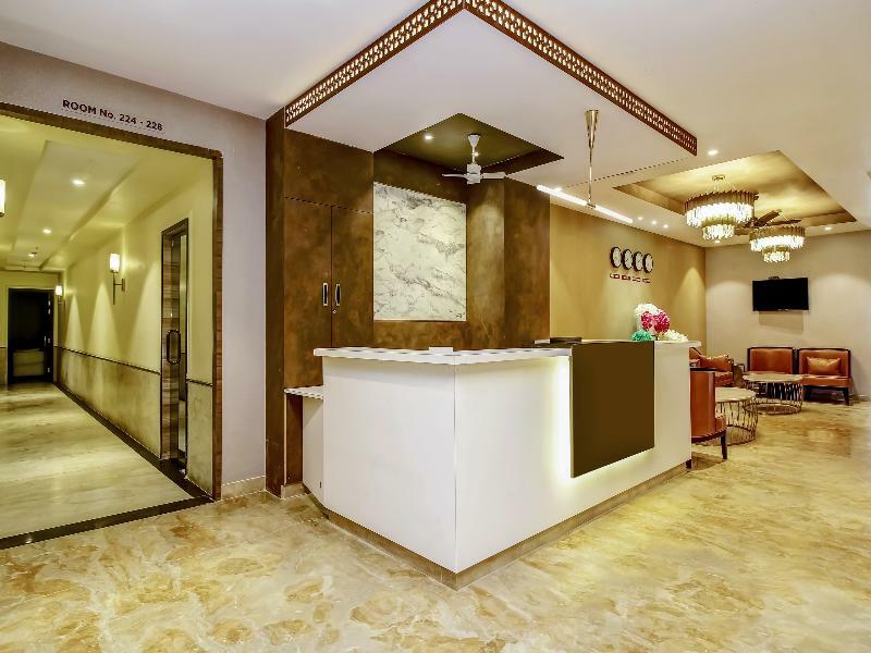 Capital O 28086 Sindhura Grand Otel Haydarabad Dış mekan fotoğraf